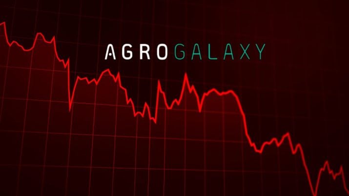 Gráfico com fundo preto e linhas em vermelho com o logo da AgroGalaxy em branco e verde; Banco do Brasil disputa na justiça