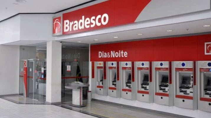 Caixas eletrônicos do Bradesco BBDC4